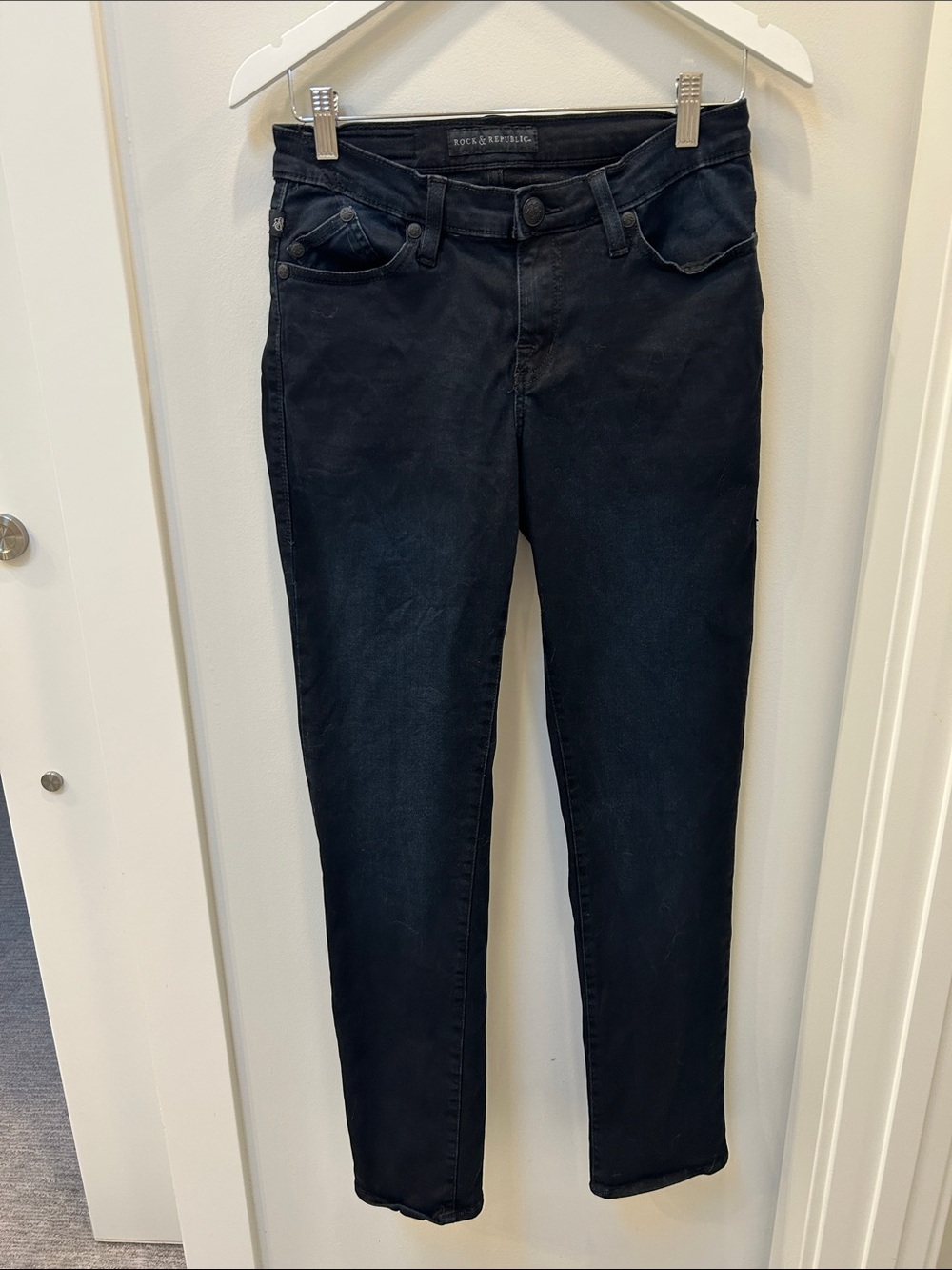 Rock & Republic Black Straight Leg Women’s Jeans